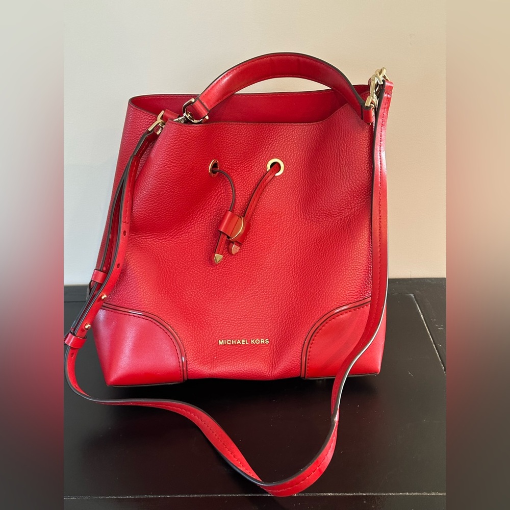Michael Kors purse
